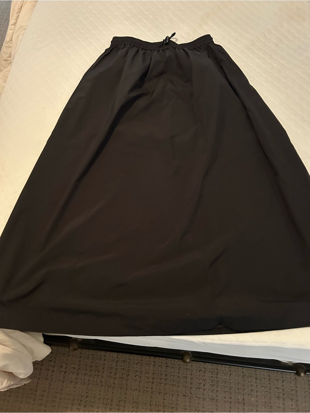 Lilla P technical fabric black long skirt size small